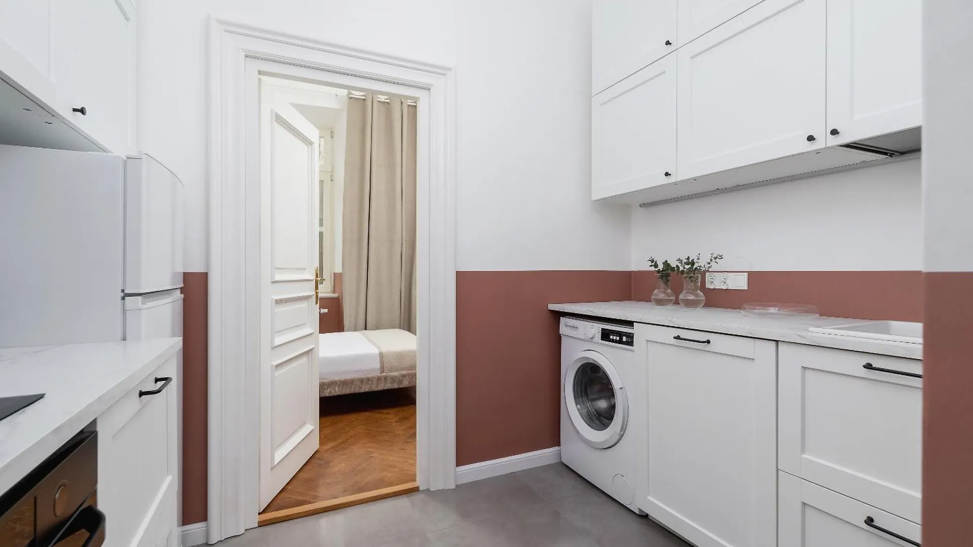 2-Bedroom Apartment - Rejtana 10 Krakow