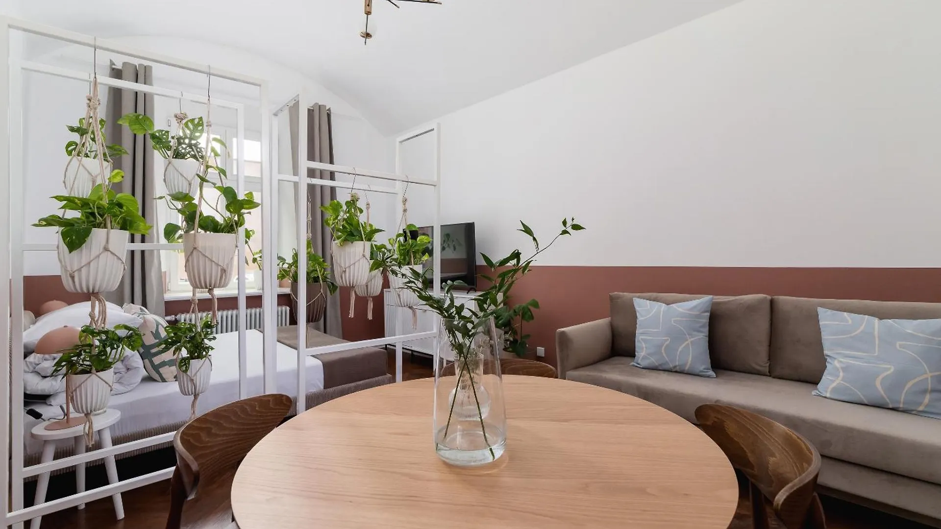 2-Bedroom Apartment - Rejtana 10 Krakow
